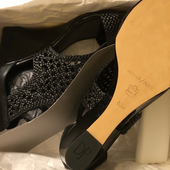 Donald Pliner Black Jolie Woven Napa Leather Wedge - Picture 8 of 8